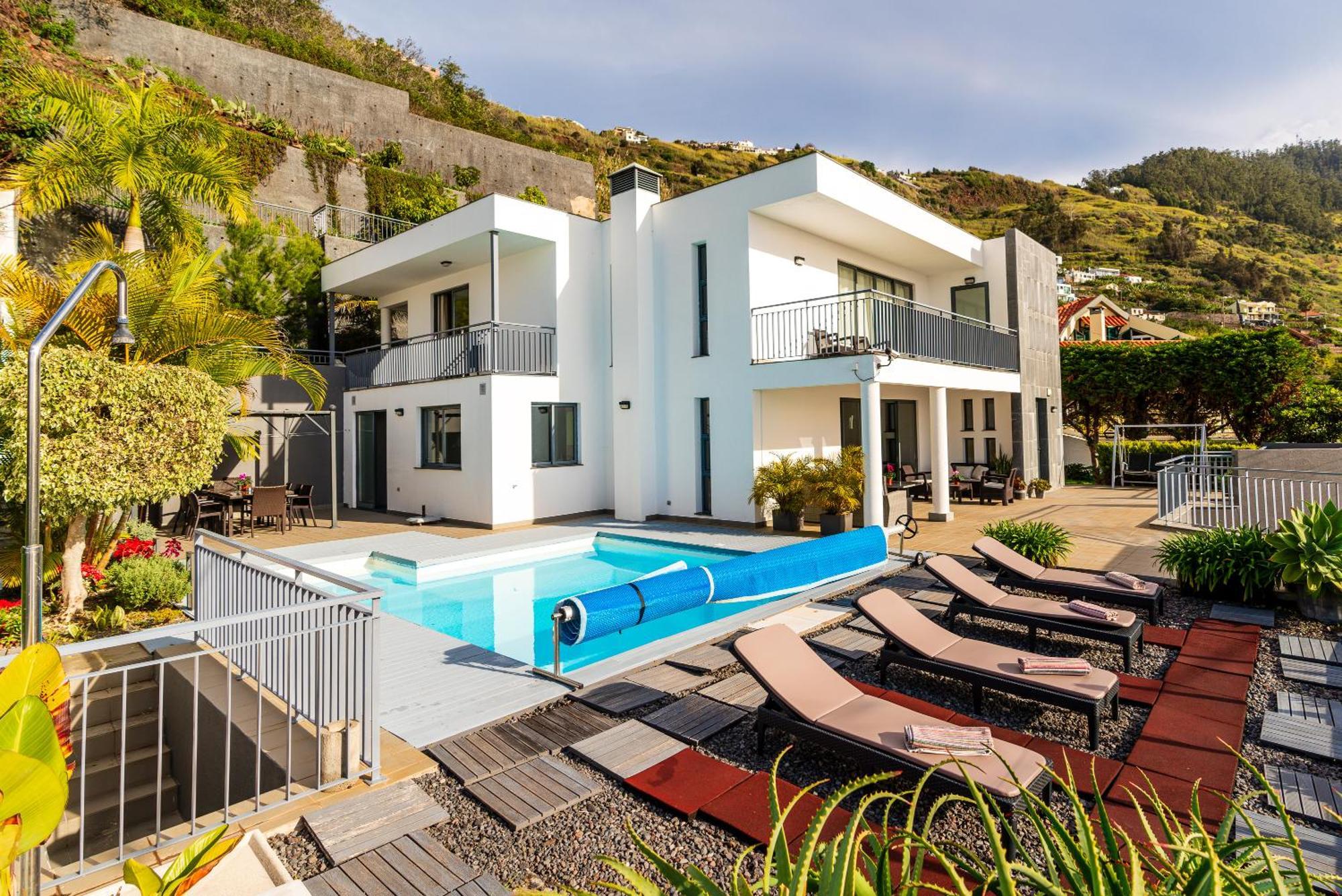 Villa Nunes, Big Holiday House With Private Pool 卡列塔 外观 照片