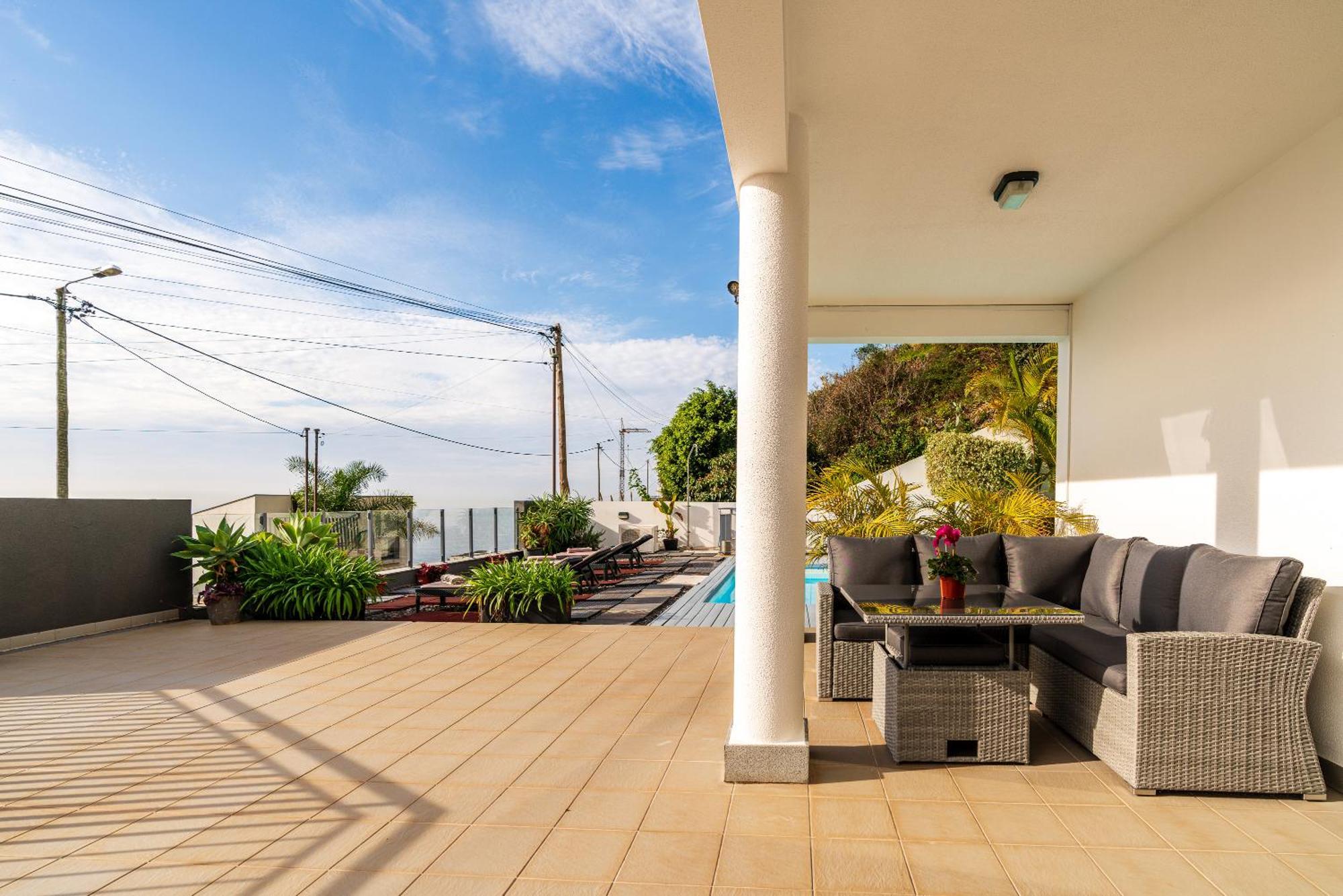 Villa Nunes, Big Holiday House With Private Pool 卡列塔 外观 照片