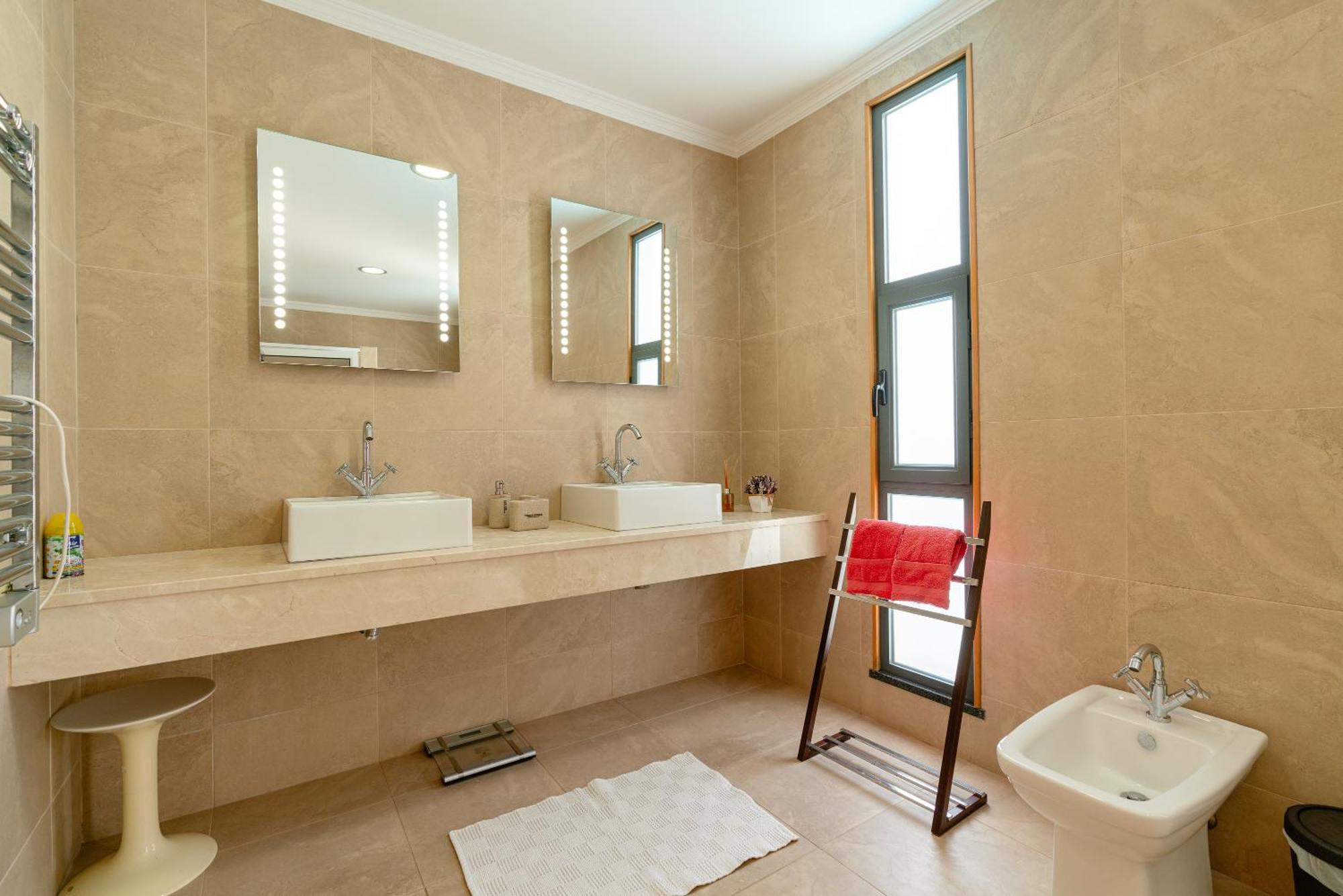 Villa Nunes, Big Holiday House With Private Pool 卡列塔 外观 照片